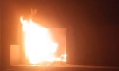 UP | A fire broke out in a scrap shop near the Itaunja bridge.