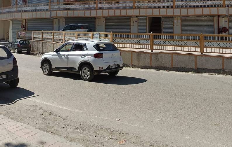 Now, parking fees will be required on hospital roads.