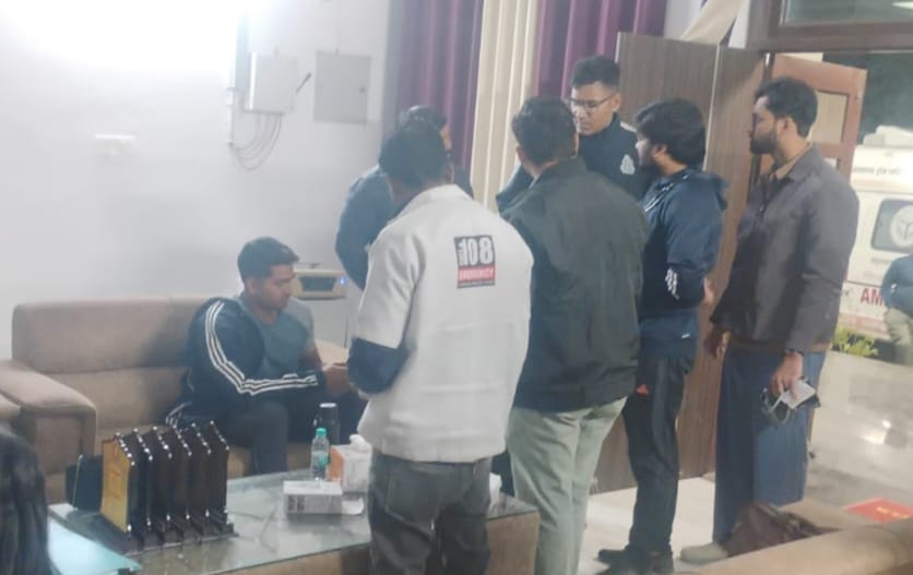 IAS trainee falls ill, treated at Lohia HospitalIAS trainee falls ill, treated at Lohia Hospital