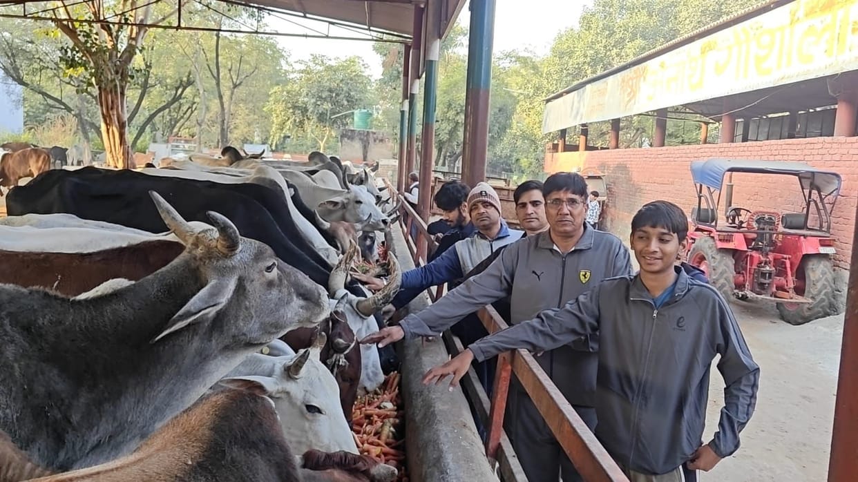 In four years, with the help of cow devotees, 1320 Savamani were installed