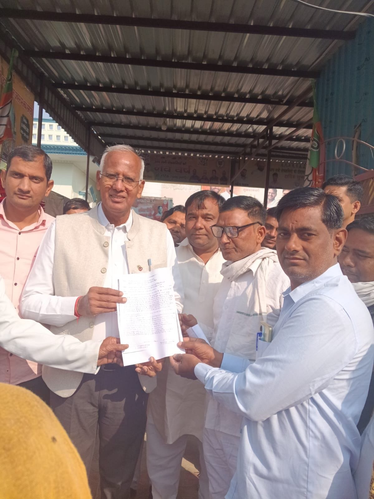 Rural sanitation workers submitted a memorandum of demands to the MLA