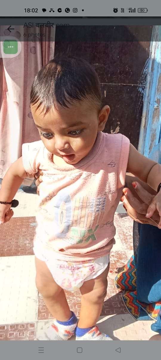 Five police teams are searching for the child who was stolen from the railway station.