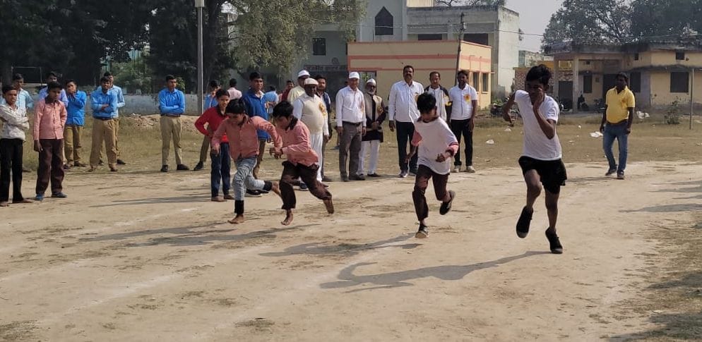 Marhara became the topper, Etah city area came second