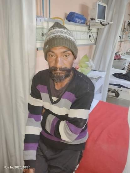 Eight people were bitten by a dog in Nerchowk and were hospitalized.