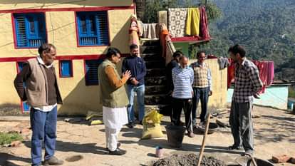People are yearning for drinking water in Nihaan Kashi.