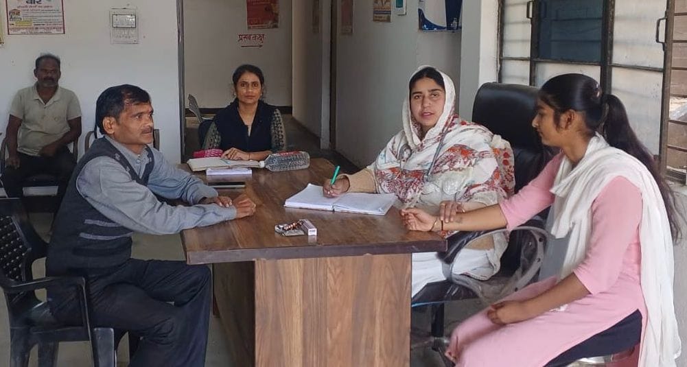 Siddharthnagar News : Cold, cough and joint pain cases increase