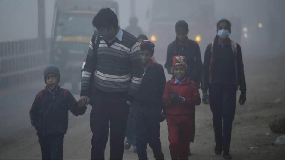 शीतलहर से बेहाल जिले वासी