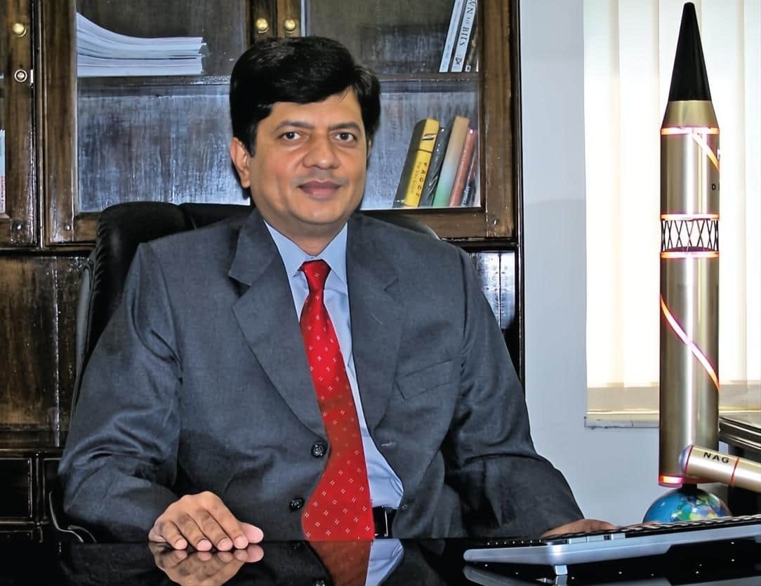 डॉ. सुधीर कुमार मिश्रा (सुप्रसिद्ध रक्षा वैज्ञानिक एवं ब्रह्मोस मिसाइल परियोजना के पूर्व महानिदेशक)