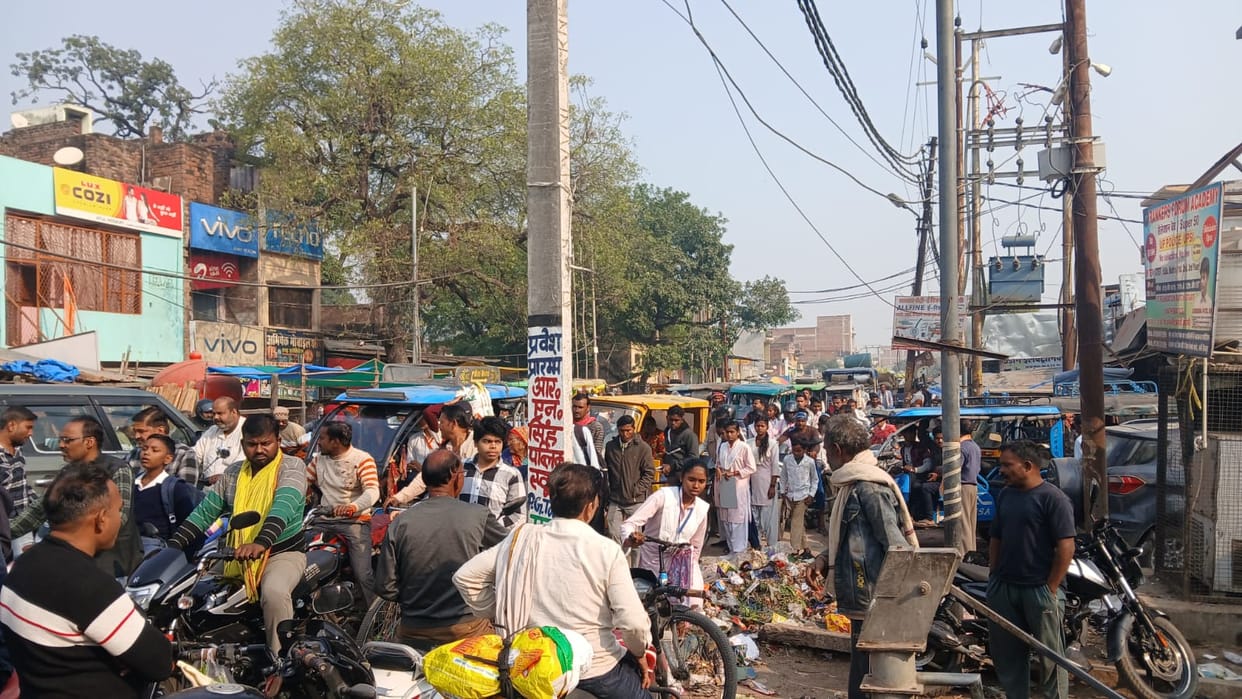 jam near galla mandi gate