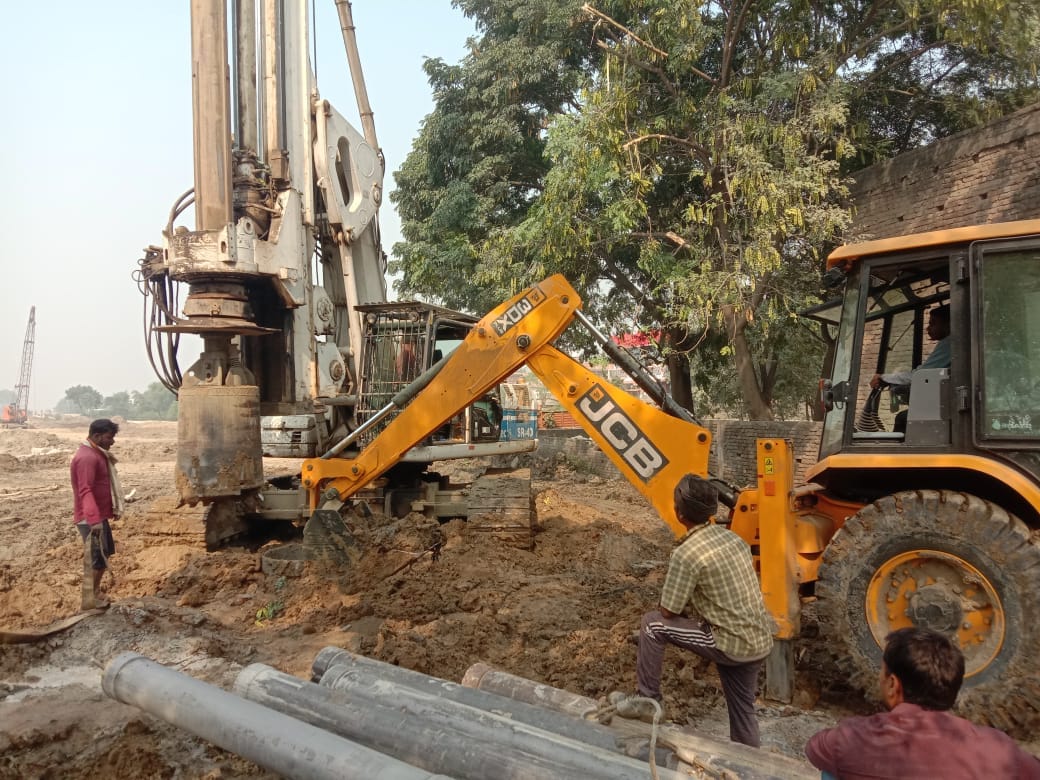 The elevated bridge on Bharauli Golambar will have 40 pillars, 17 will be built in the Ganga river.