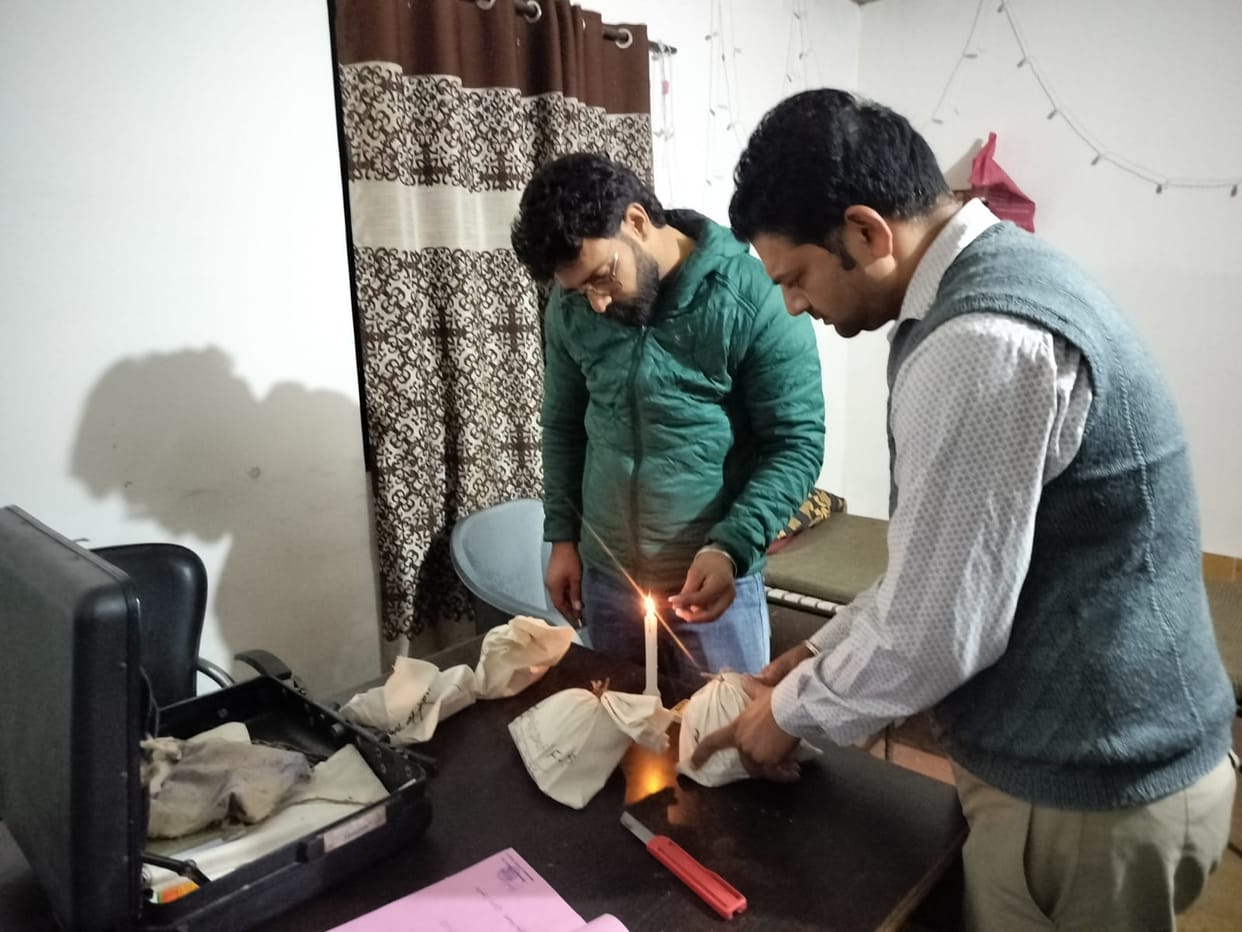 28 bags of technical urea found in glue factory
