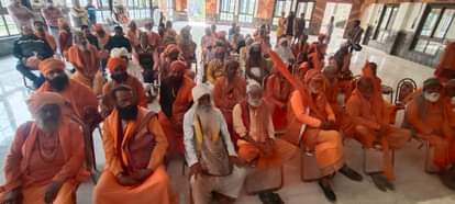 Saints upset over not being invited to Ramnagariya fair meeting, will meet Chief Minister