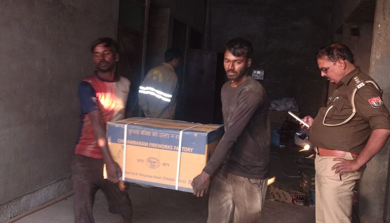 A cache of firecrackers was found in the city's populated area.