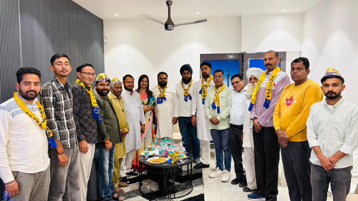 Aam Aadmi Party's female state president met the people