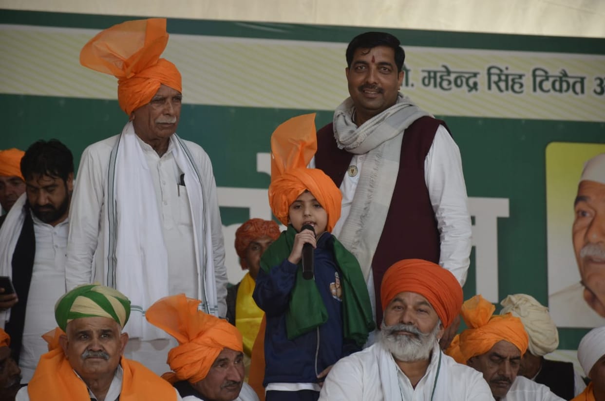 After tying a turban to Anshika, Chaudhary said...well done, girl.
