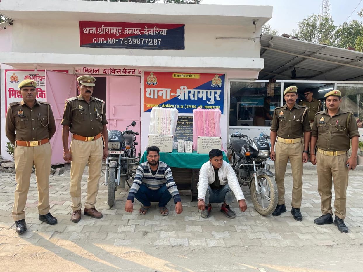 Three smugglers arrested with liquor