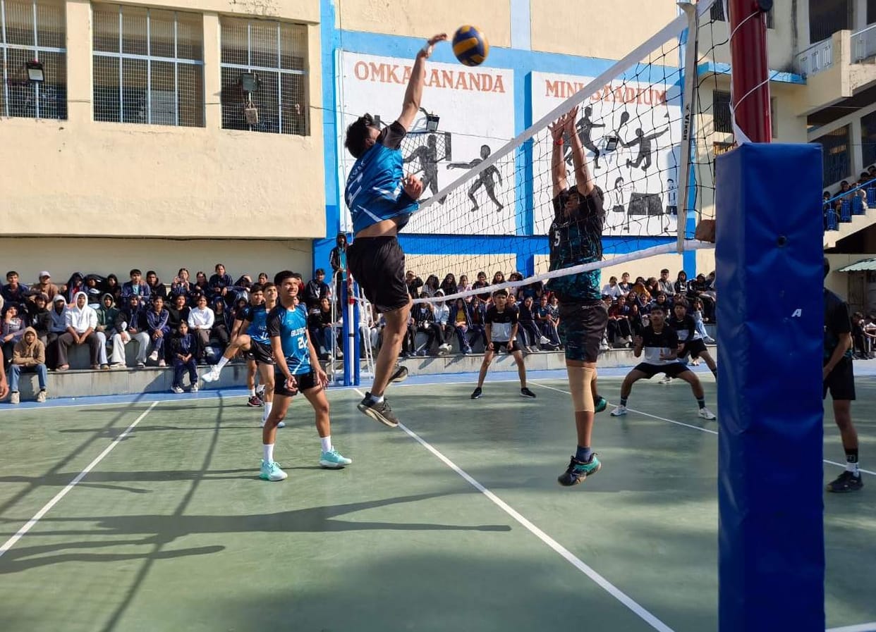 Horizon, Omkarananda and Bharat Mandir in the semi-finals