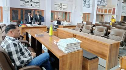 Bar work suspended following death of advocate's son