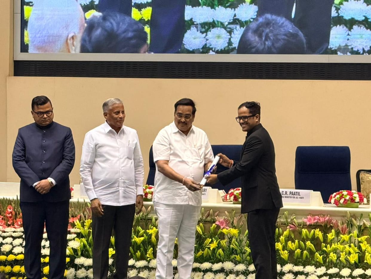 DM awarded for doing better work in the field of water conservation