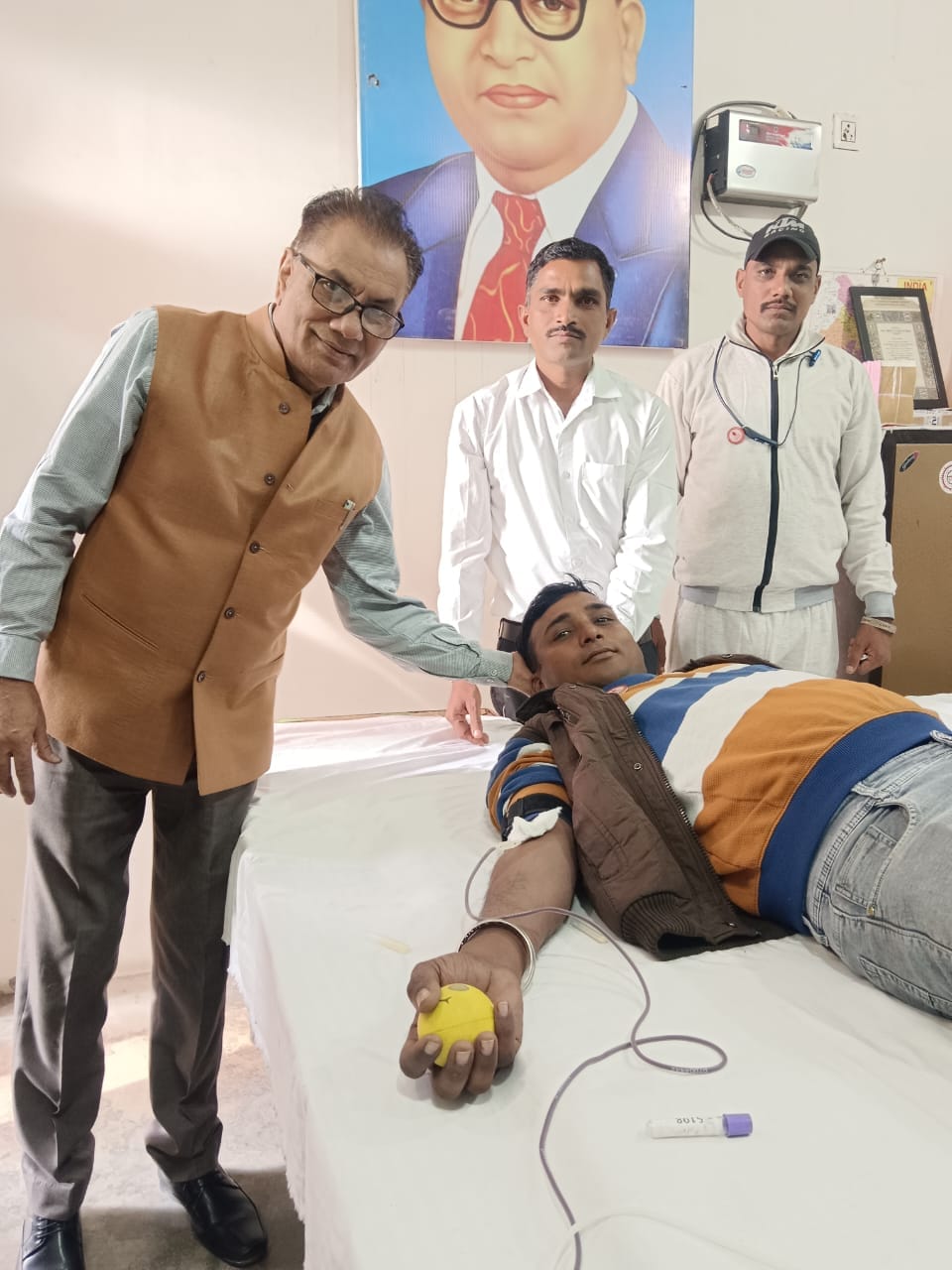 30 units of blood collected in the camp