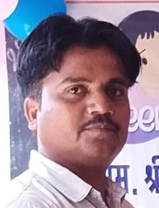 A teacher suffering from fever and two youths died of heart attack.