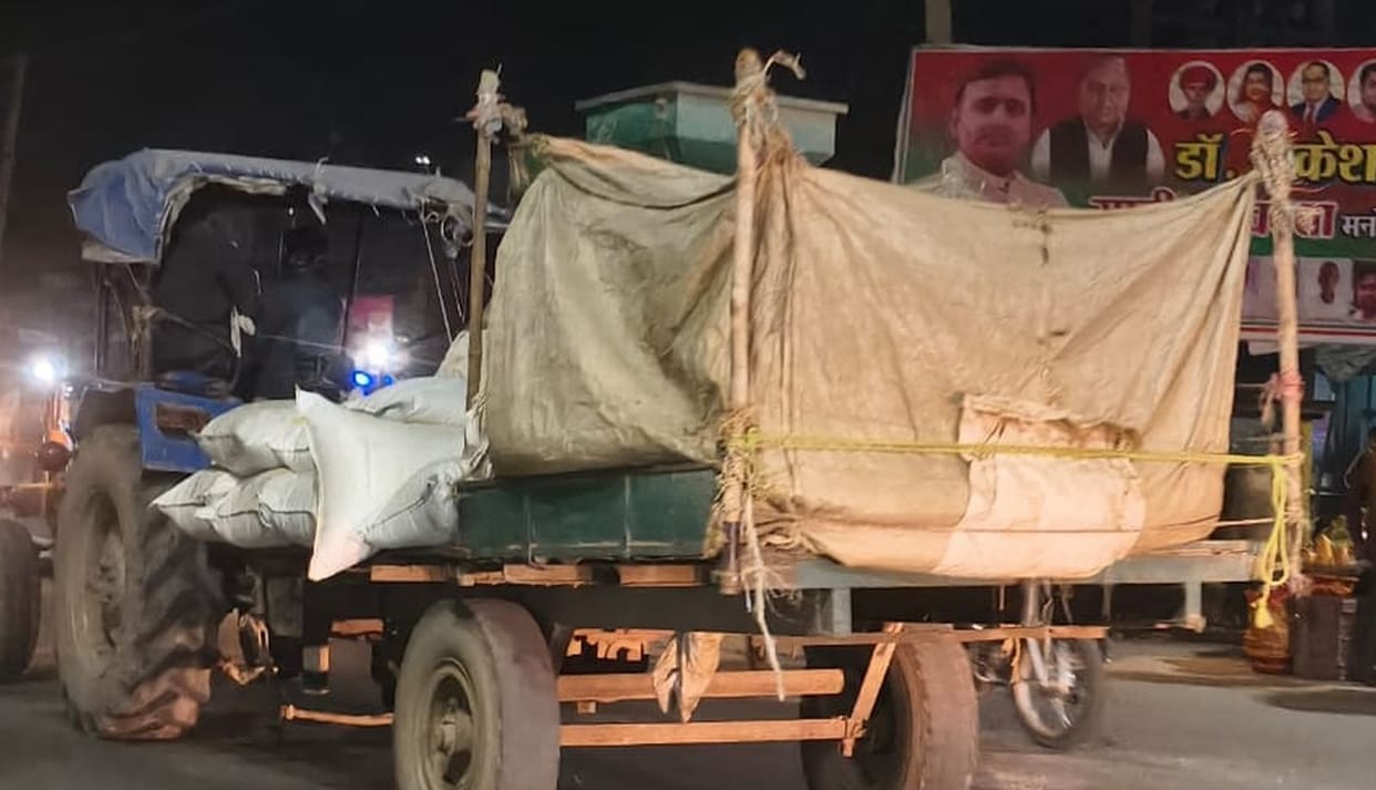 Vehicles running on the roads without reflectors
