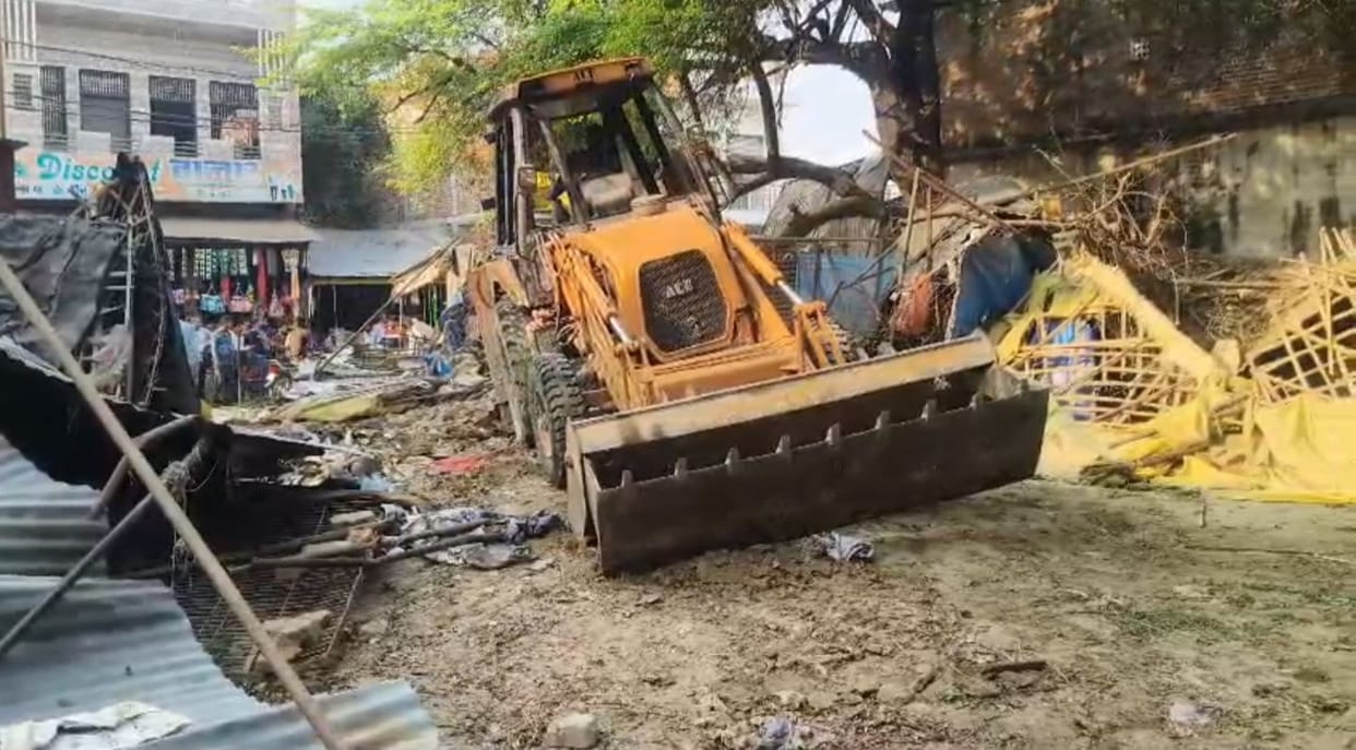 Temporary encroachment removed on the orders of the High Court