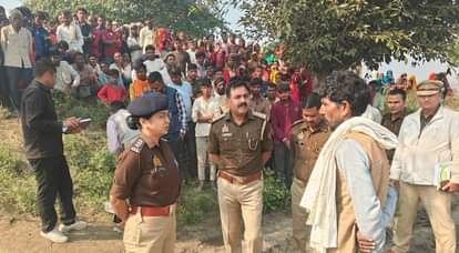 Dead body of a youth found hanging from a tree