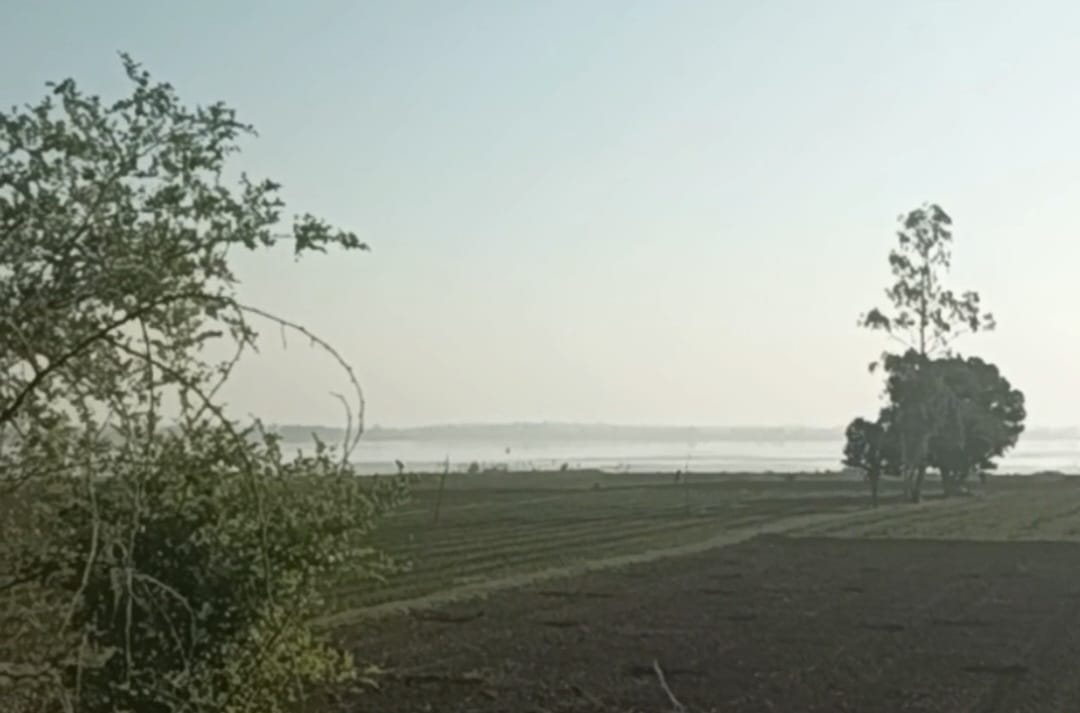 रिकॉर्ड गिरावट से कांपा शहर