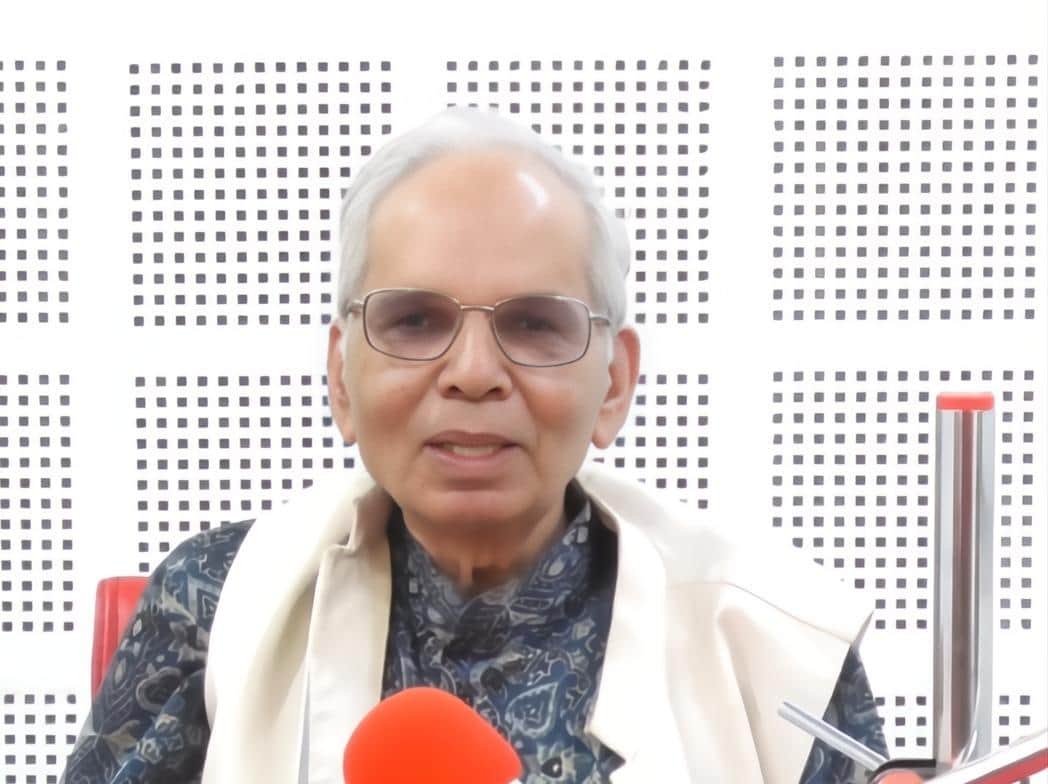 संस्कृत विश्वविद्यालय नई दिल्ली के पूर्व कुलपति प्रो. राधावल्लभ त्रिपाठी