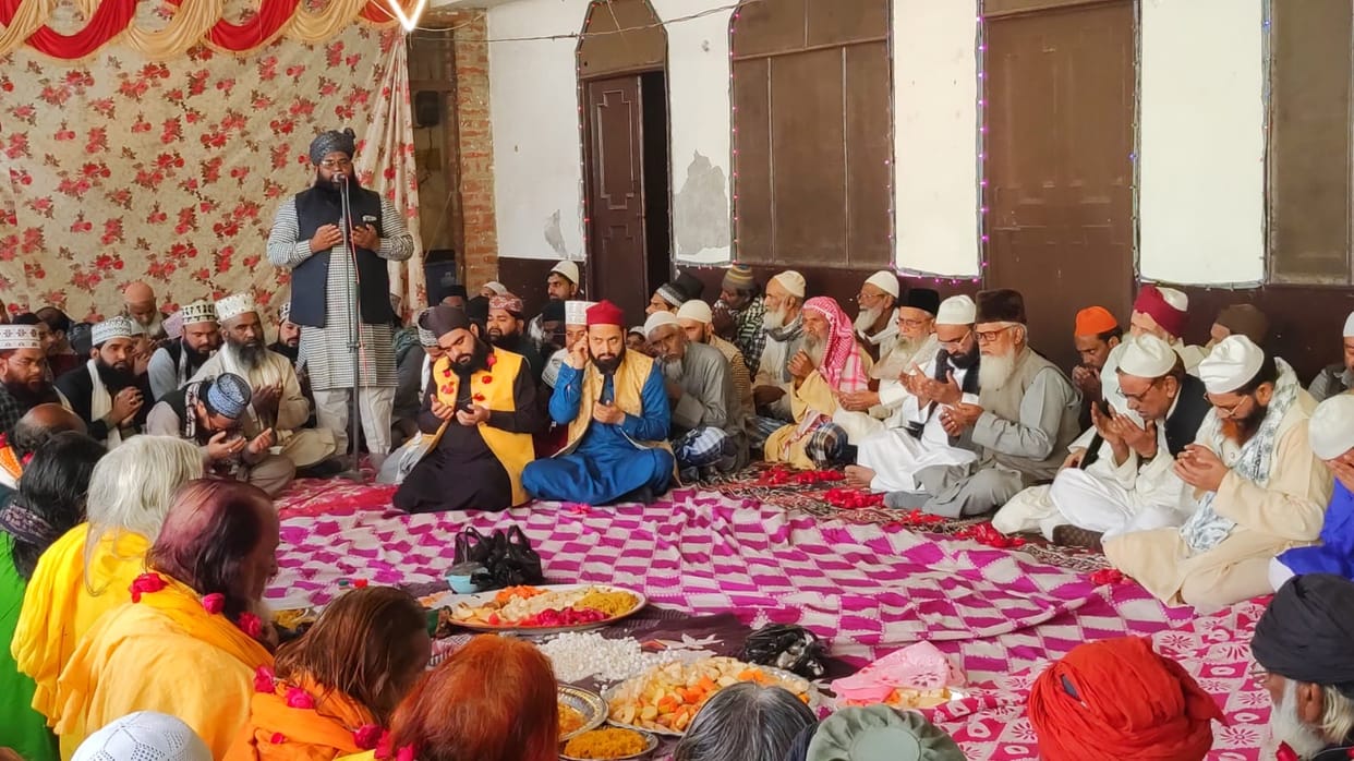 Prayer for the progress of the country in Kul Sharif