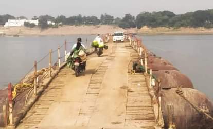 Traffic starts from Nagwa-Chochakpur Pipa bridge