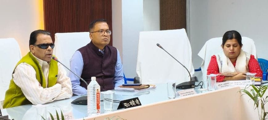 Electricity Corporation officials do not answer calls from public representatives, complaint made to the minister
