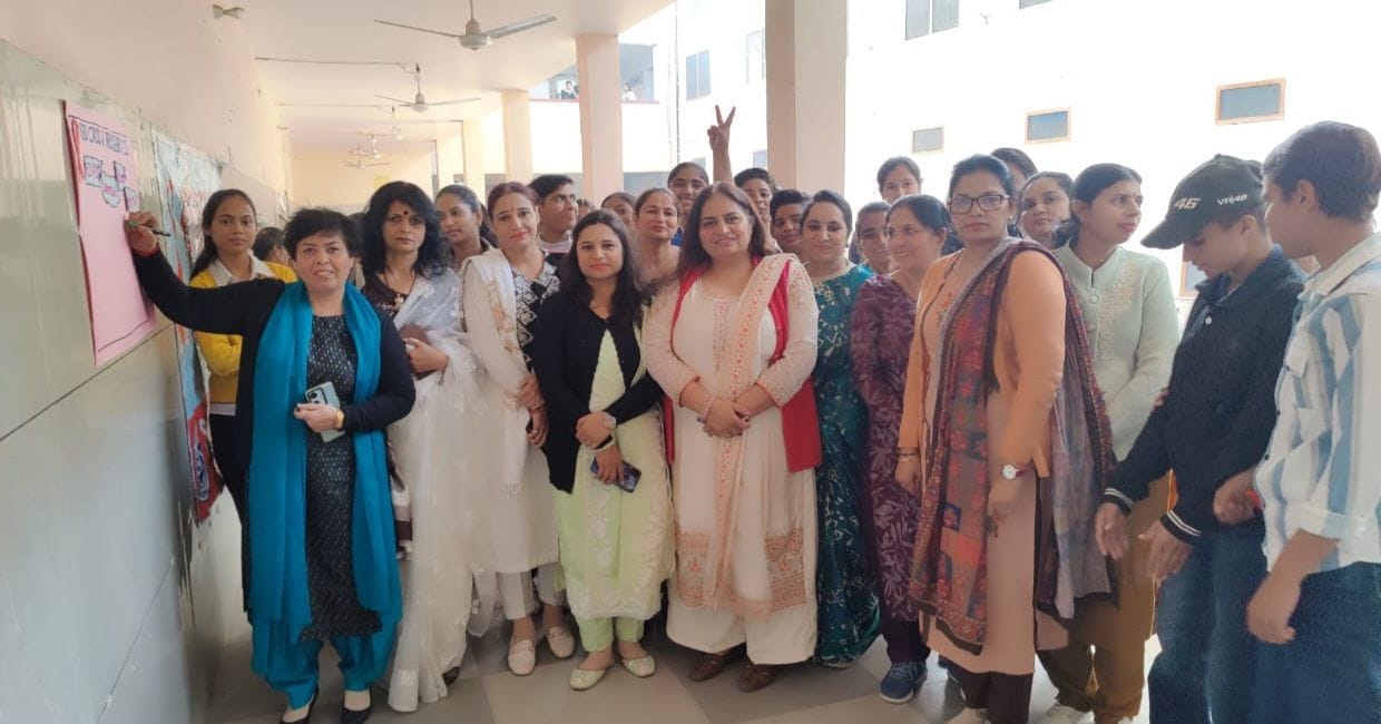 Students pledge to raise awareness about AIDS