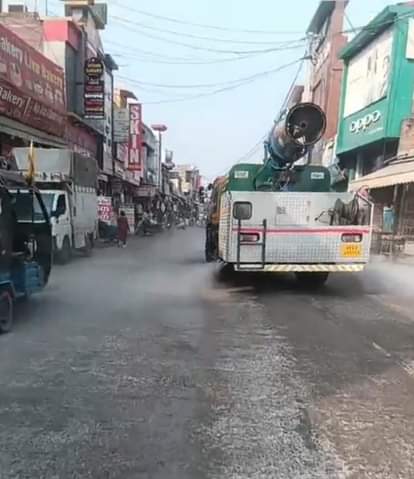 Grape-3 restrictions continue in the district as pollution levels rise