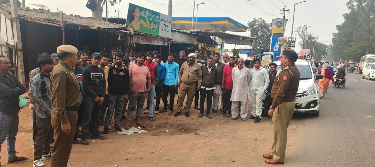 The public was made aware about the ill effects of drugs and traffic rules.