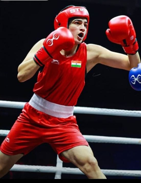 Rohtak's boxer daughters Meenakshi and Praveen reached the finals.