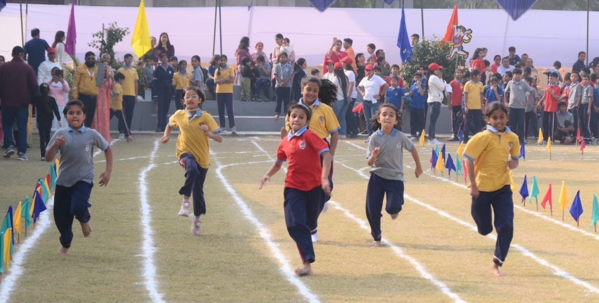 The title of best athlete was awarded to Sanket and Raunak.