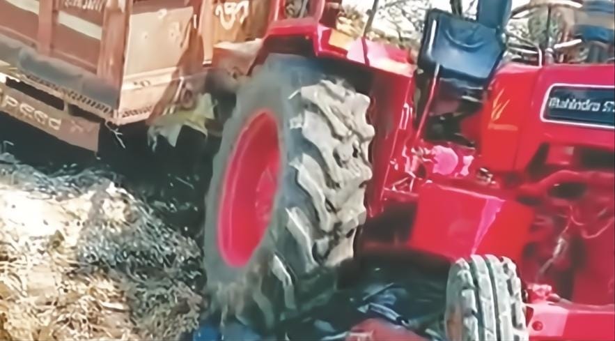 Ujjain News: Bike rider husband dies after colliding with tracker, wife injured