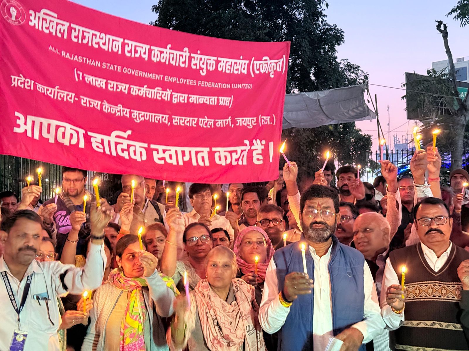 Mass Protest in Jaipur Demands Justice for BLO Mukesh Jangid’s Suicide; Candle March Held at Shaheed Smarak
