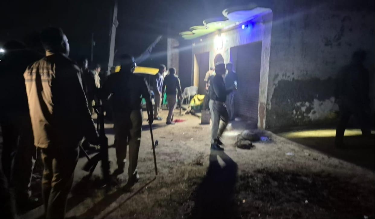 Police PRV team attacked, two people including driver injured
