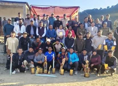 Anna XI won the toss and elected to bowl