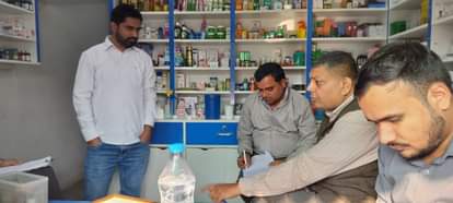 Chief Minister's Flying Squad raided medical stores and checked medicine bills.