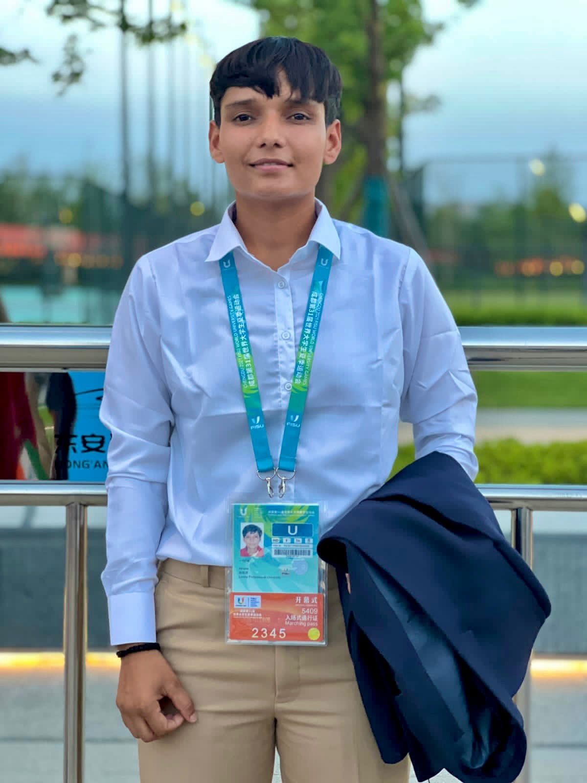 Isha is now training as a junior coach at the same ground where she started fencing six years ago.