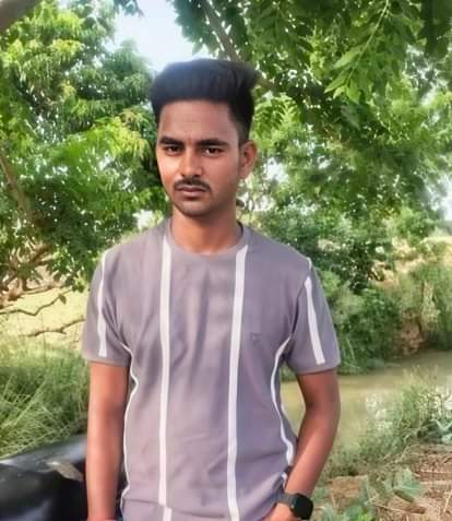 B Pharma student riding a bike dies after being hit by a car