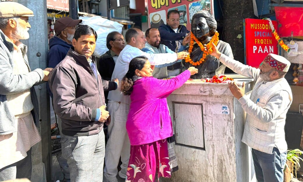 Congressmen remembered former Prime Minister Indira Gandhi