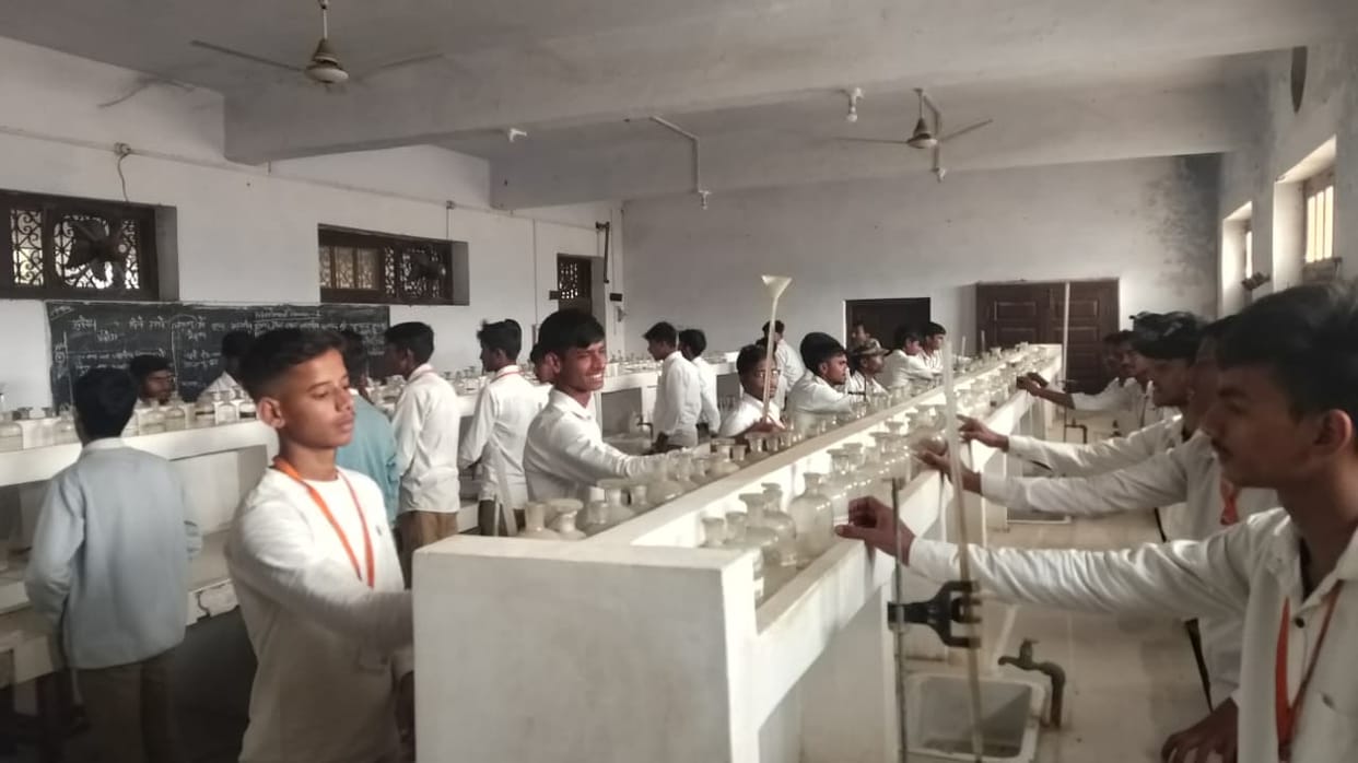 102 science teachers for 8,000 students, crisis not just in studies but even for practical exams