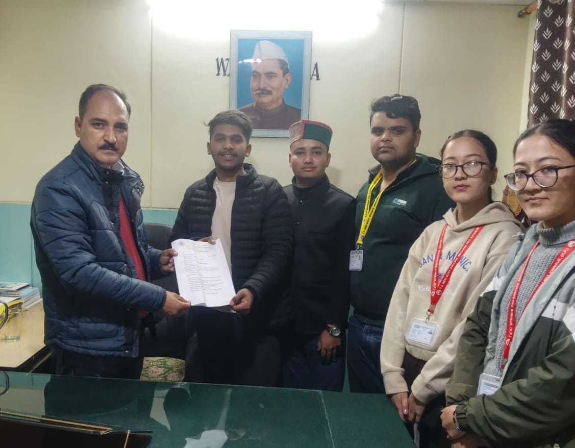 ABVP unit Reckong Peo sent a memorandum to the Chief Minister