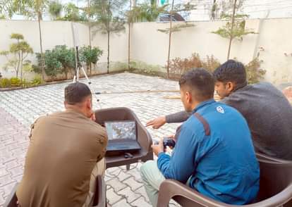 Police and administration on alert for the march, force deployed around Jama Masjid