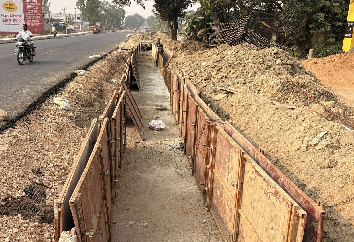 Siddharthnagar News : Canal construction catches up fast, no more floods